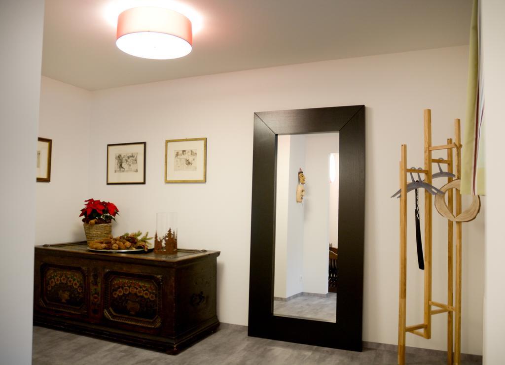 Gerda Wellness Apartment Grinzens Екстер'єр фото